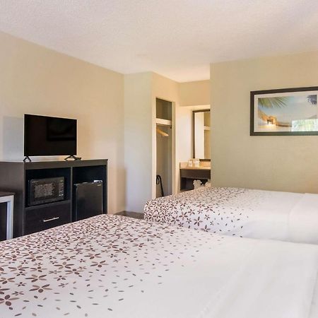 Surestay Hotel By Best Western St Pete Clearwater Airport Dış mekan fotoğraf