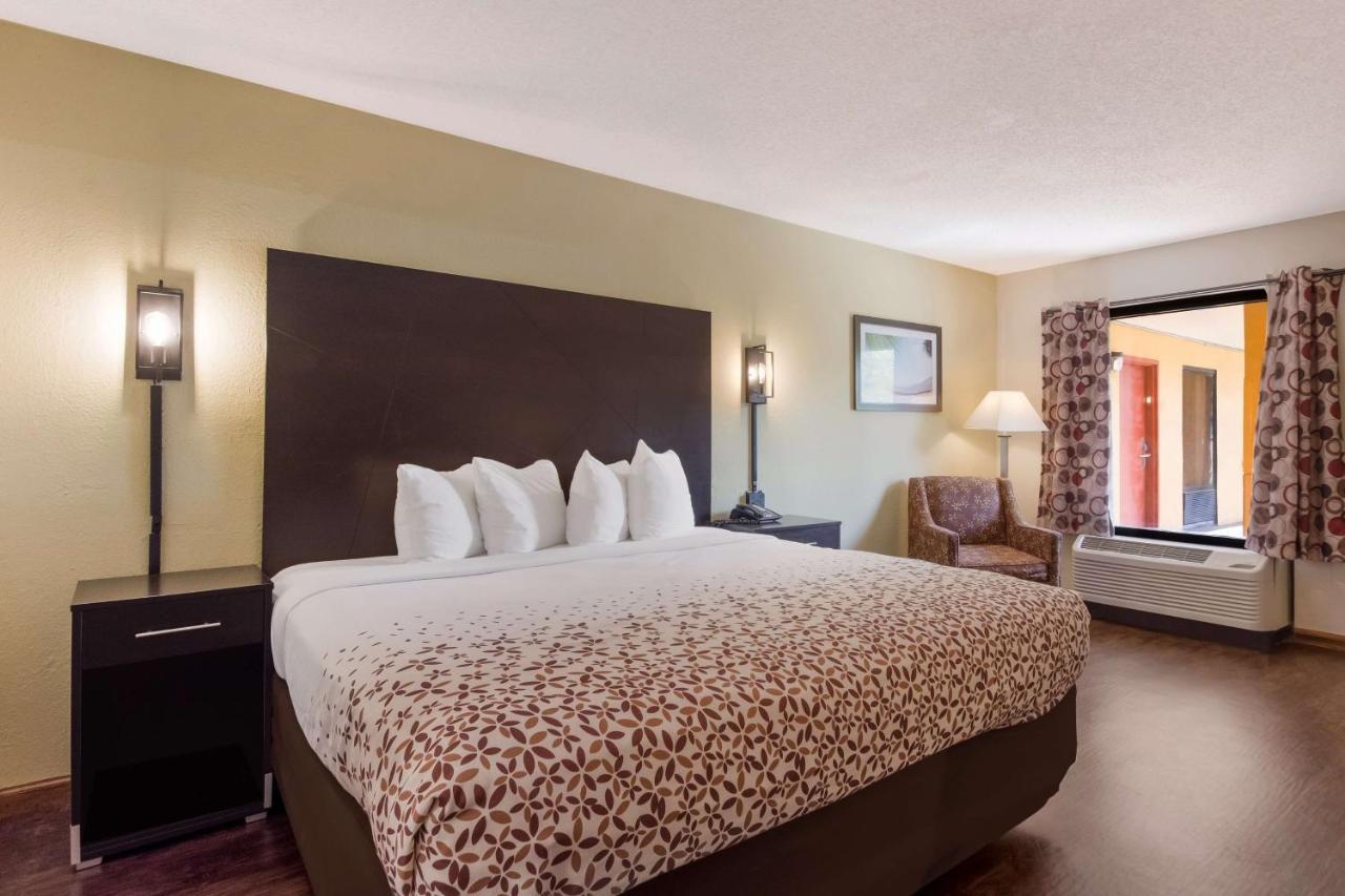Surestay Hotel By Best Western St Pete Clearwater Airport Dış mekan fotoğraf